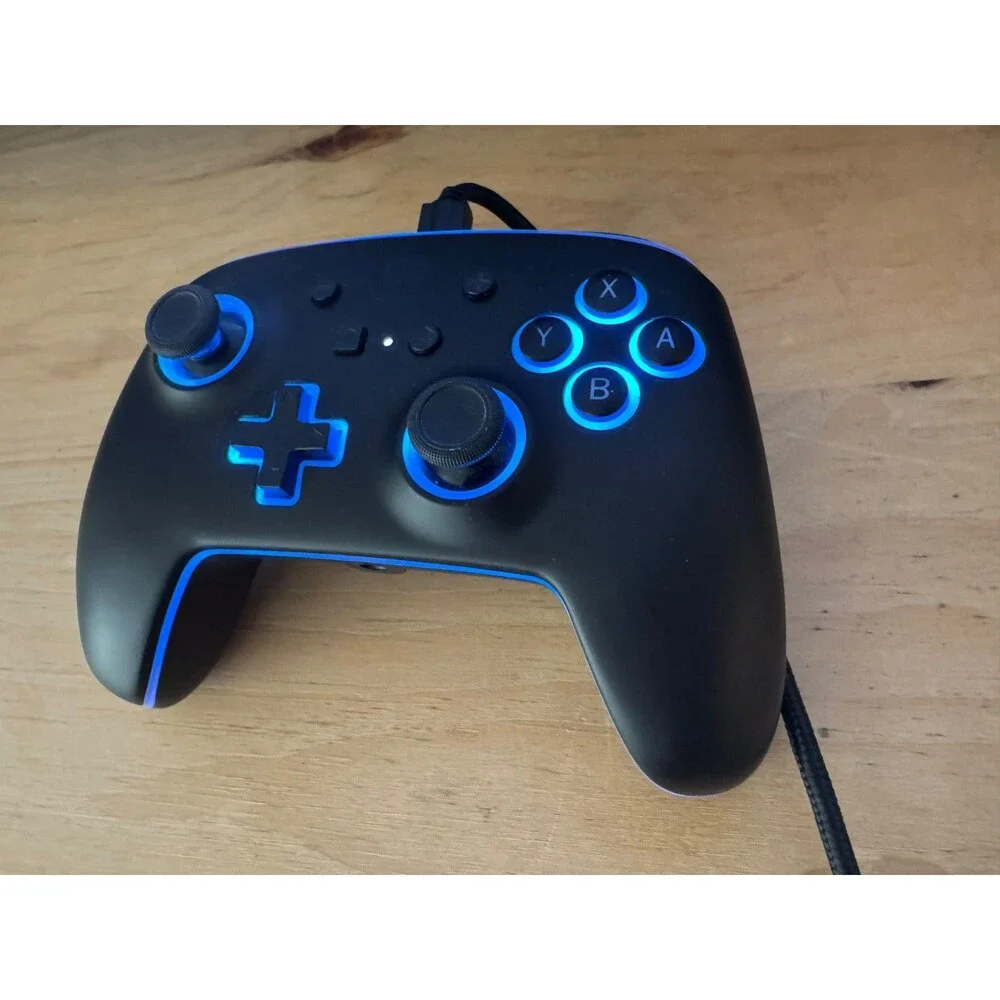 Nintendo Switch Light Enhanced Wired Controller Black-Glow Video Games